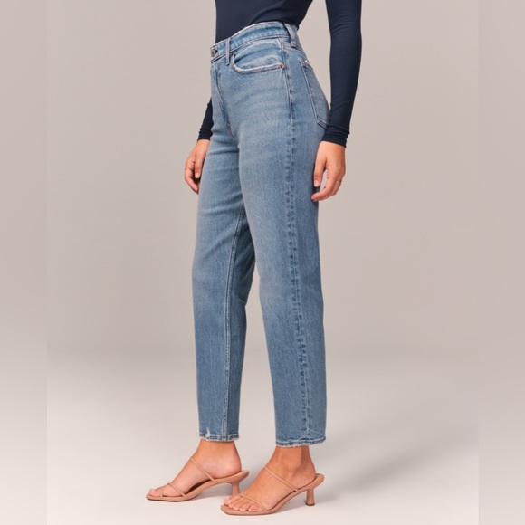 Abercrombie Curve Love High Rise Mom Jean - Picture 2 of 6
